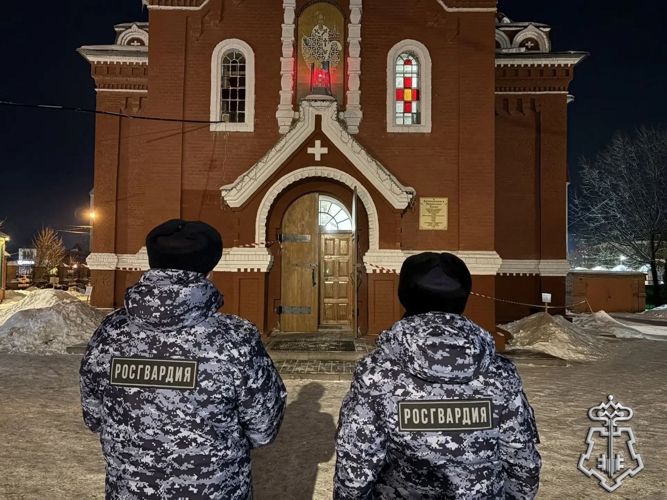 В Липецке Росгвардия обеспечила правопорядок во время празднования Крещения Господня