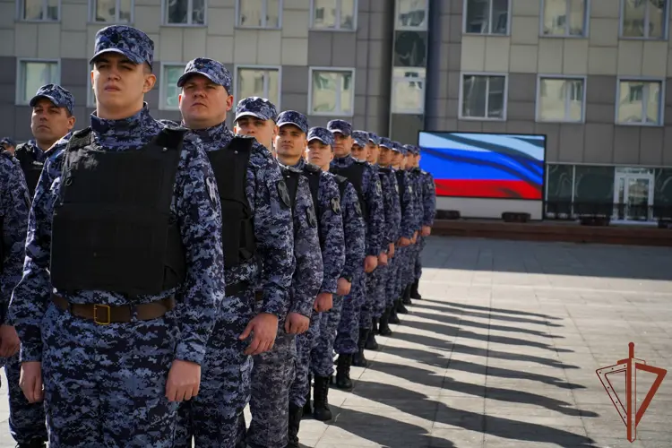 ГЛАВНОЕ УПРАВЛЕНИЕ РОСГВАРДИИ ПО ГОРОДУ МОСКВЕ И ЦСН ОДВО РОСГВАРДИИ ЗАПУСТИЛИ ФЛЕШМОБ К ЮБИЛЕЮ ВЕДОМСТВА (ВИДЕО)