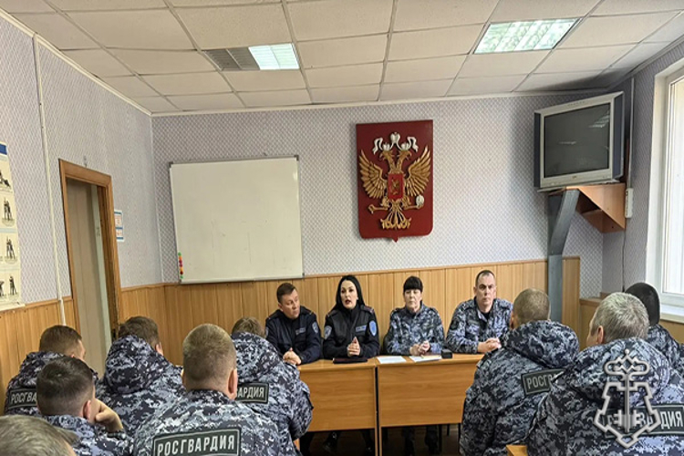 В ЛИПЕЦКЕ РОСГВАРДЕЙЦЫ ПРОВЕЛИ ТЕХНИЧЕСКУЮ КОНФЕРЕНЦИЮ ПО ОБЕСПЕЧЕНИЮ БЕЗОПАСНОСТИ ДОРОЖНОГО ДВИЖЕНИЯ