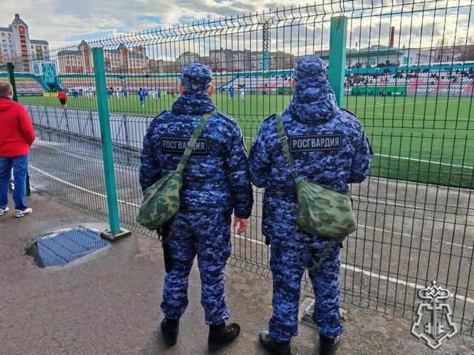 РОСГВАРДЕЙЦЫ ОБЕСПЕЧИЛИ БЕЗОПАСНОСТЬ ФУТБОЛЬНОГО МАТЧА В ЛИПЕЦКЕ