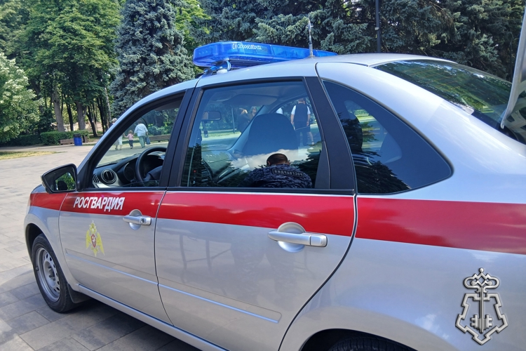 В Липецкой области росгвардейцы отработали более 140 сигналов тревоги за неделю