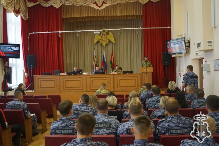 В Управлении Росгвардии по Липецкой области состоялся вечер вопросов и ответов