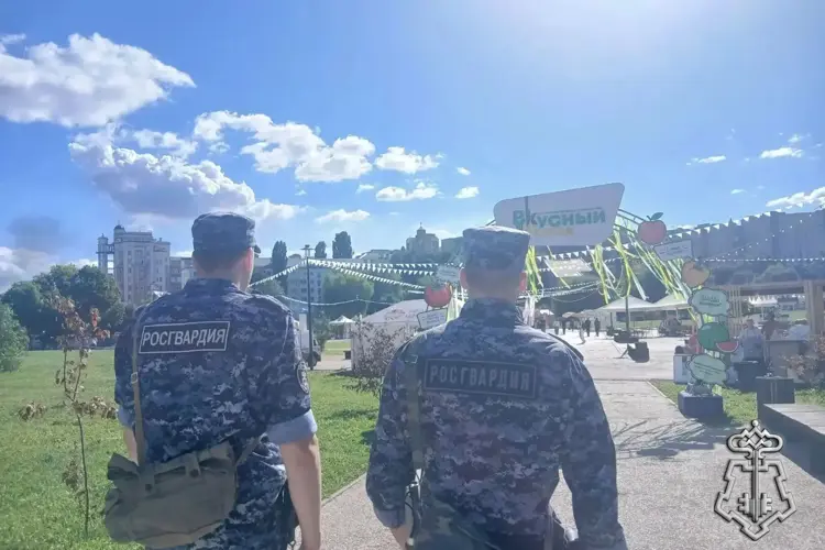 В Липецке Росгвардия обеспечила безопасность при проведении гастрономического фестиваля 