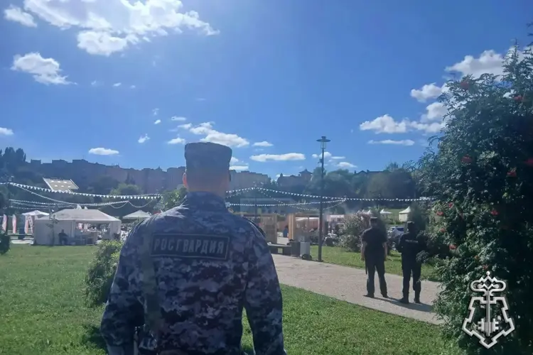 В Липецке Росгвардия обеспечила безопасность при проведении гастрономического фестиваля 