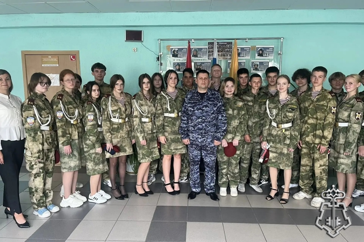  В Липецке росгвардейцы провели акцию «Безопасность с Росгвардией»