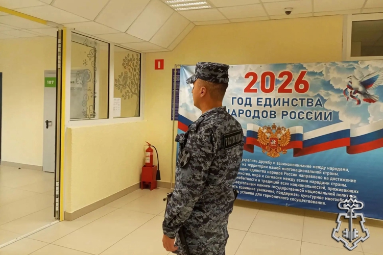 В Липецке росгвардейцы обеспечили правопорядок в Единый день голосования