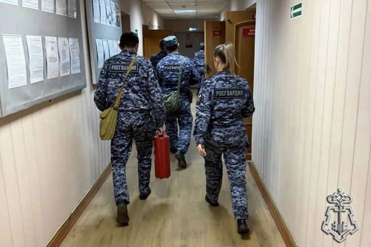 В Липецке сотрудники вневедомственной охраны Росгвардии приняли участие в учениях по пожарной безопасности 
