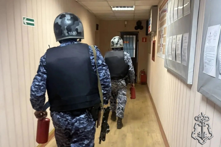В Липецке сотрудники вневедомственной охраны Росгвардии приняли участие в учениях по пожарной безопасности 
