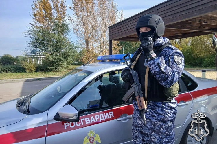 В Липецке росгвардейцы задержали лицо, находящееся в федеральном розыске
